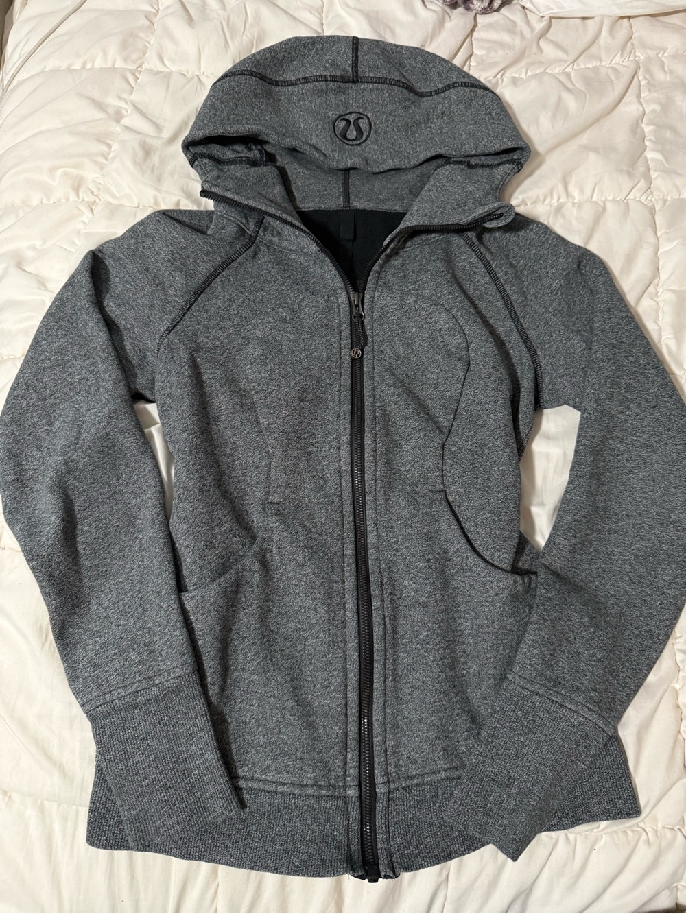 lululemon athletica Women’s Gray Full-Zip Scuba Hooded Jacket